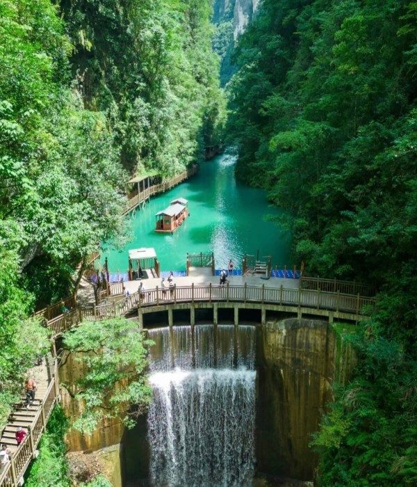 Baofeng Lake (1)