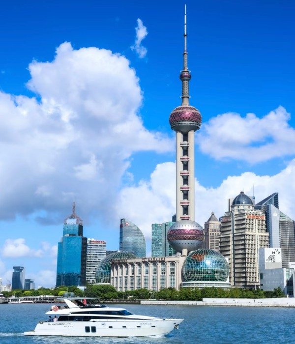 Oriental Pearl TV Tower (1)