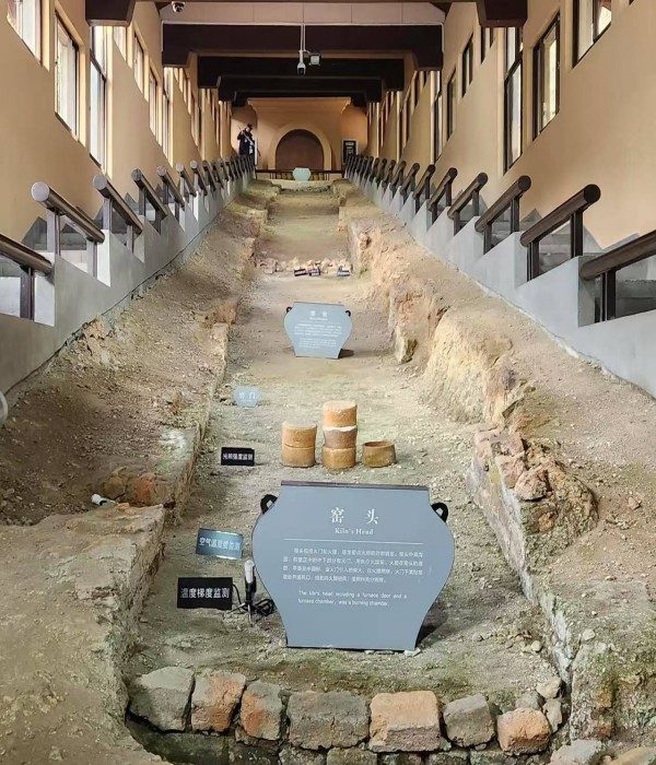 Southern Song Dynasty Guan Kiln Museum (1)