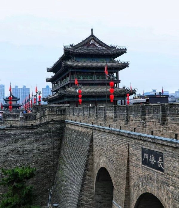 city wall (3)